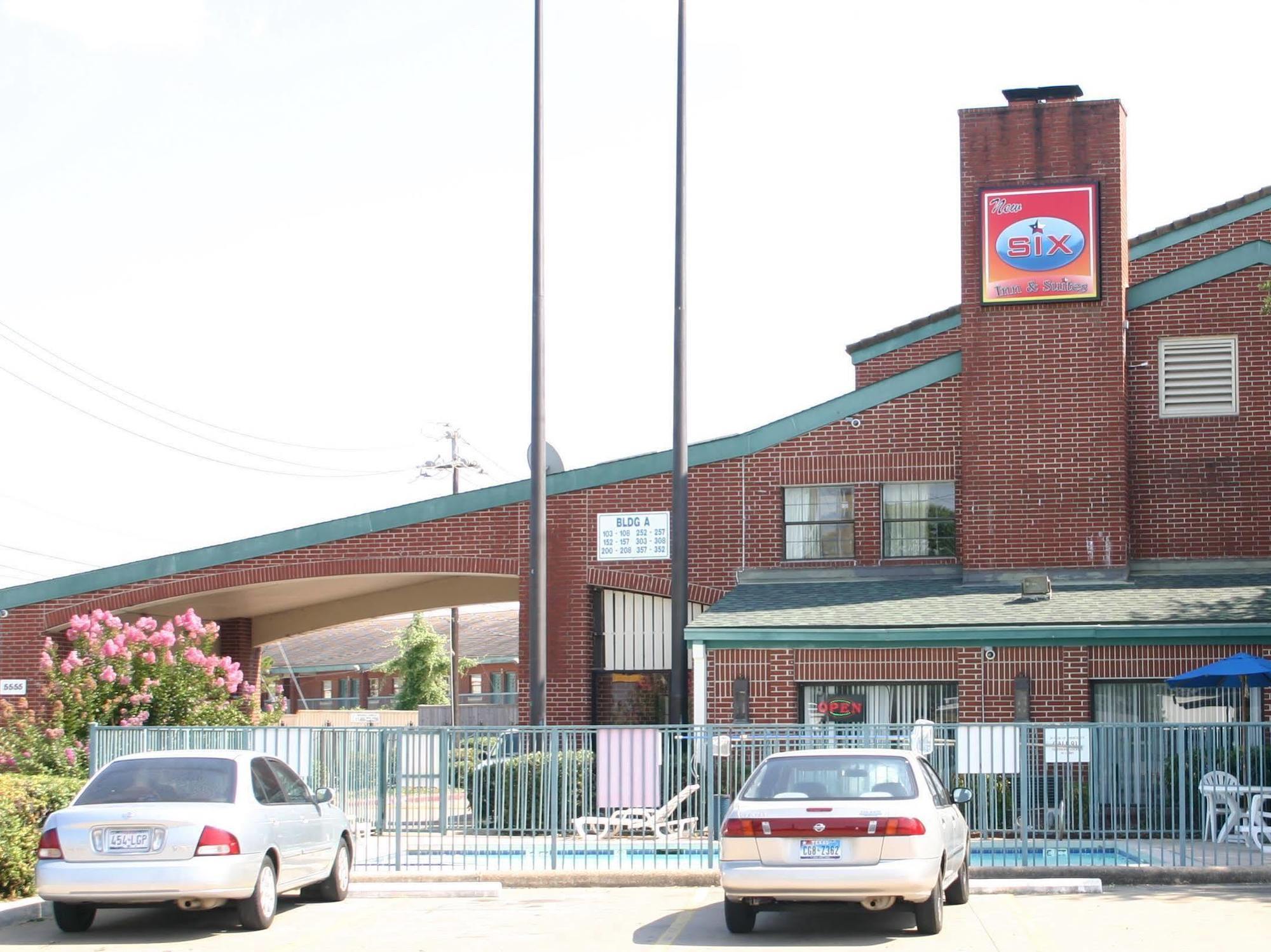 Hotel 6-houston, Tx - Brookhollow